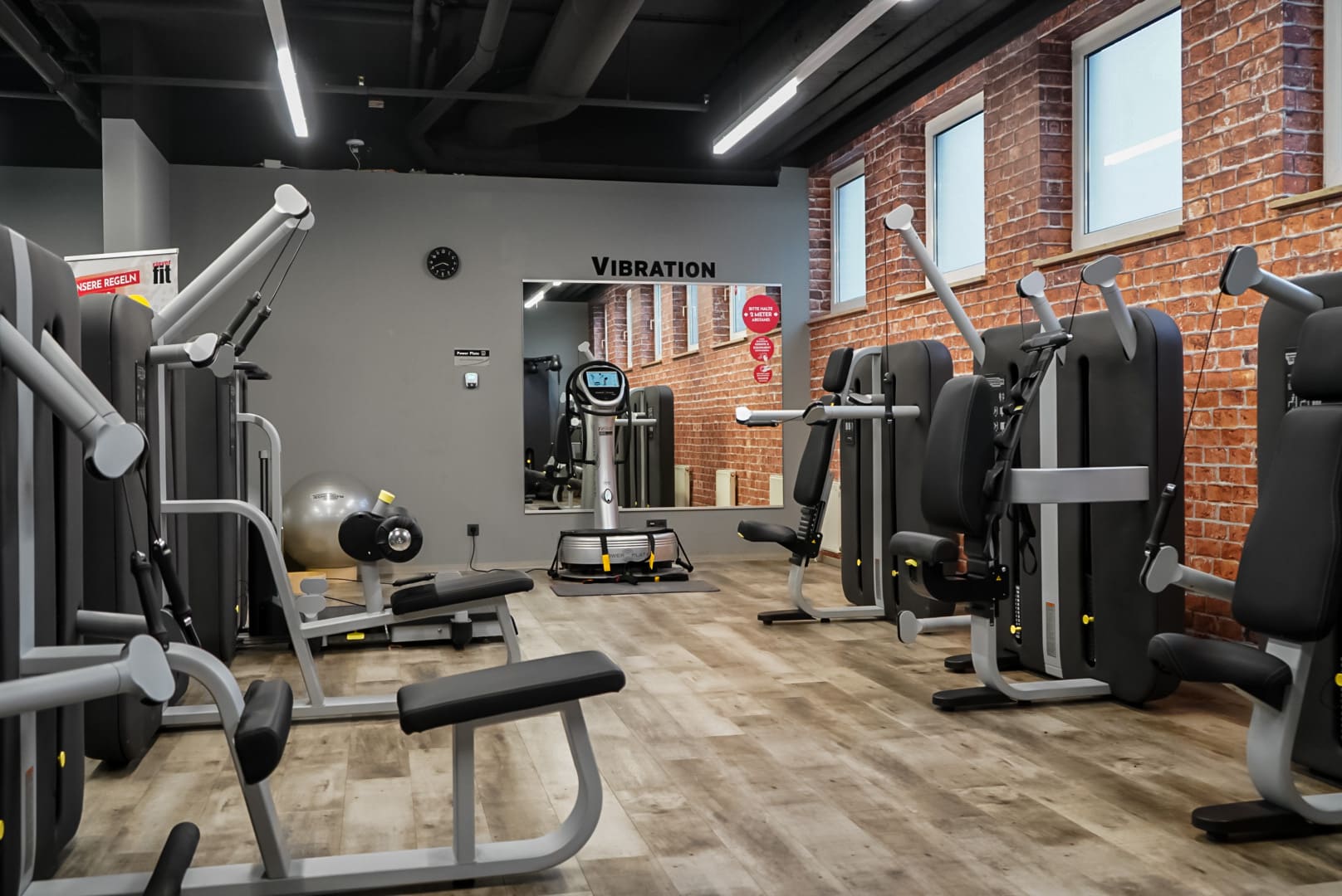 clever fit Salzburg PREMIUM