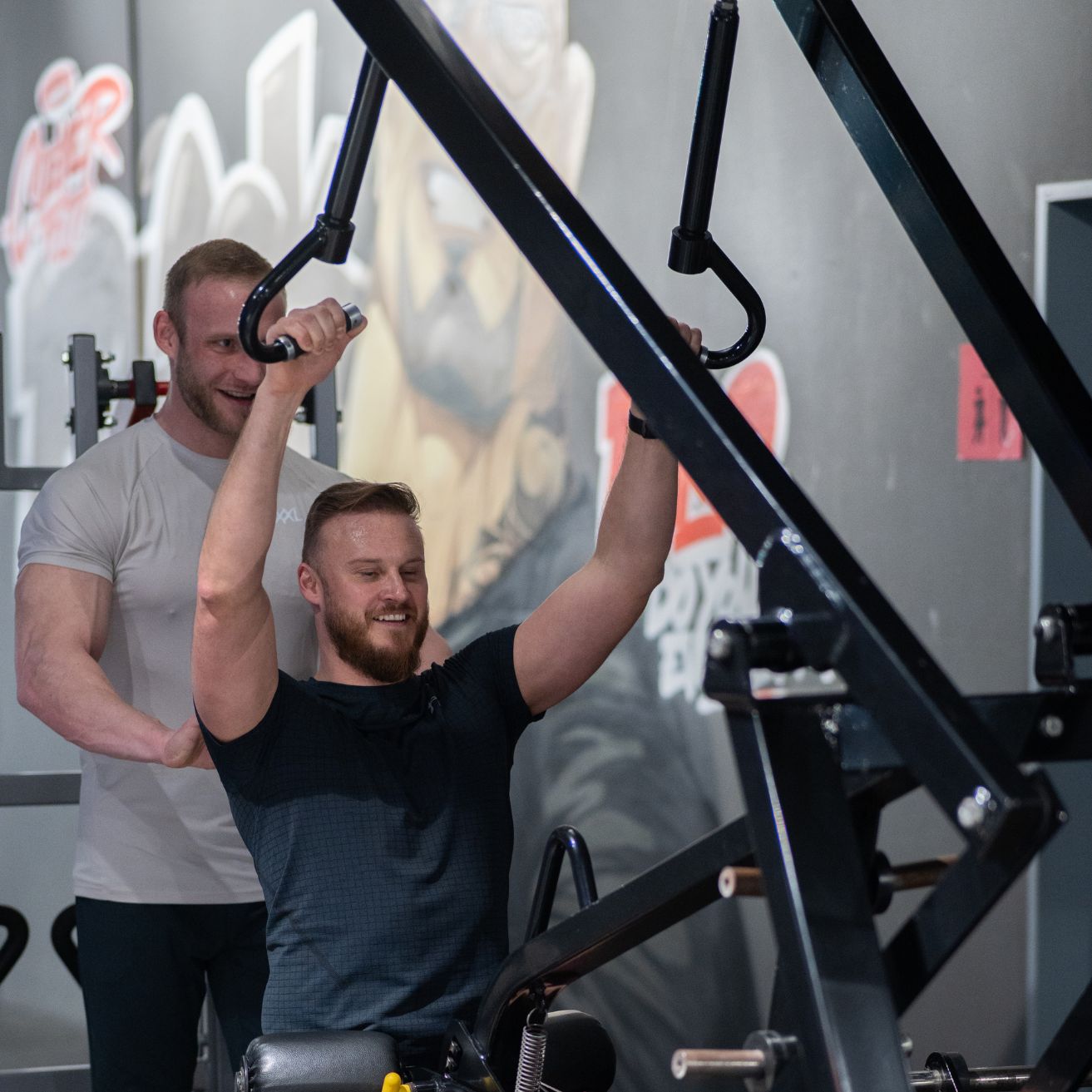 Fitness community in Nürnberg beim Training im Clever Fit Nürnberg Süd