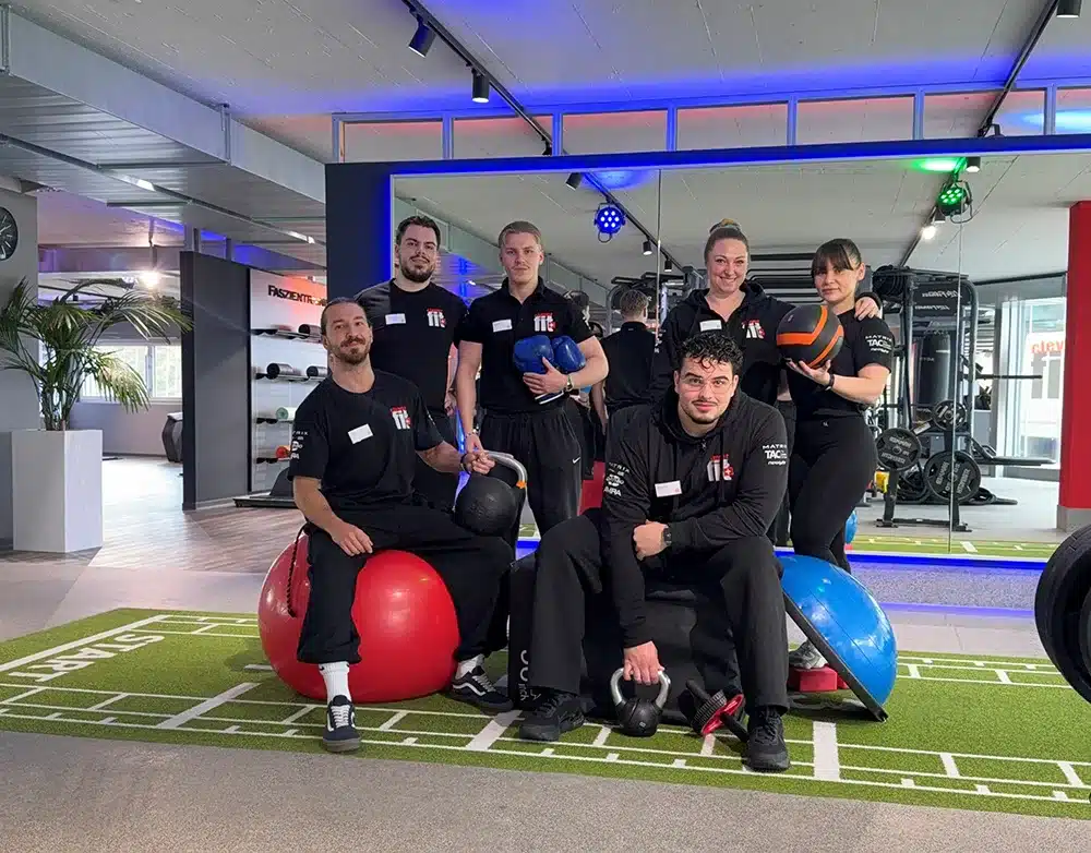 Das Trainerteam vom clever fit Pfäffikon freut sich auf deinen Besuch!