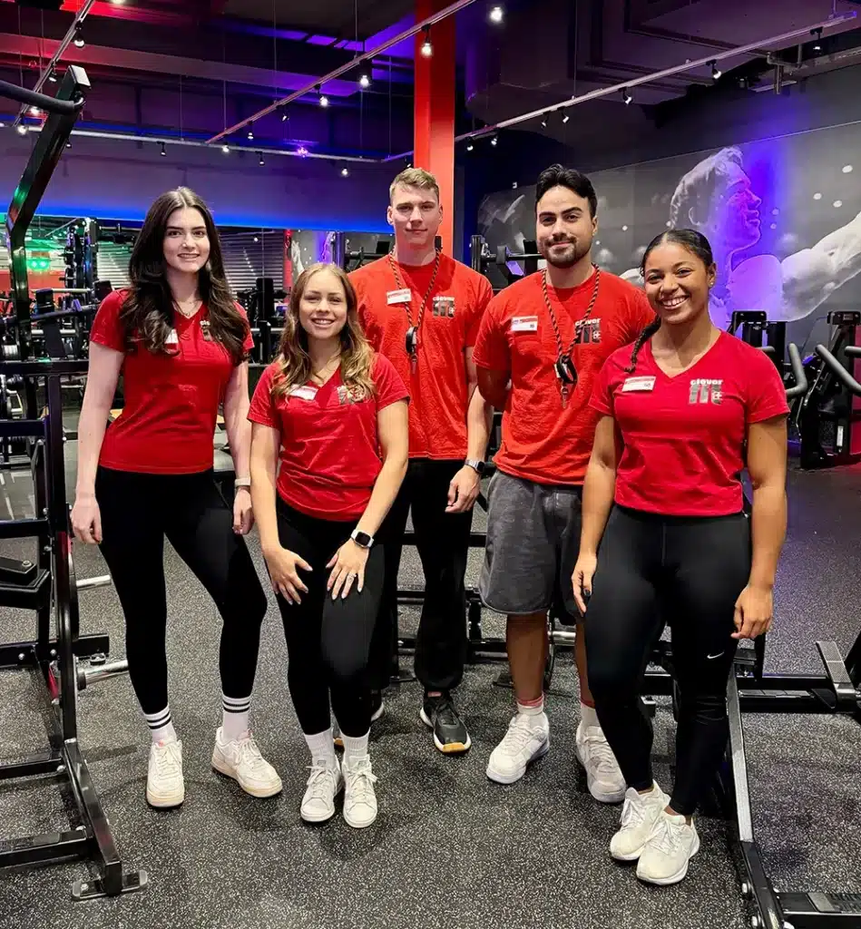 Das Trainerteam vom clever fit Volketswil freut sich auf deinen Besuch!